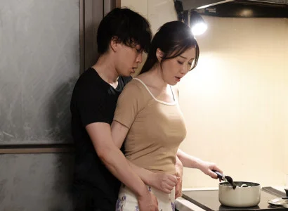 Mẹ kế làm tình với con chồng