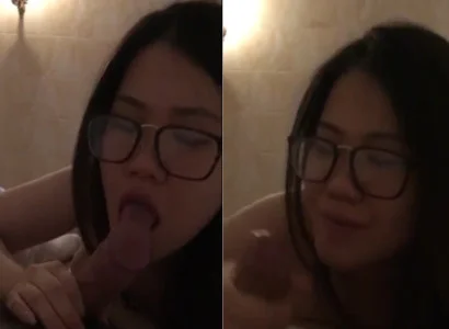 Anh ra thì phải kêu em đừng để phí tình
