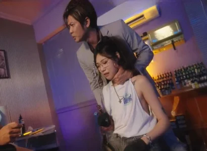Cô chủ tiệm xăm bị cưỡng hiếp bởi tập thể